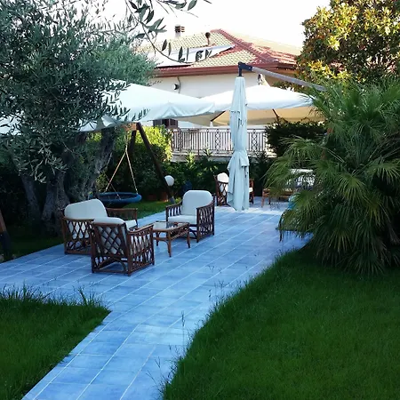 Oda ve Kahvaltı Betta